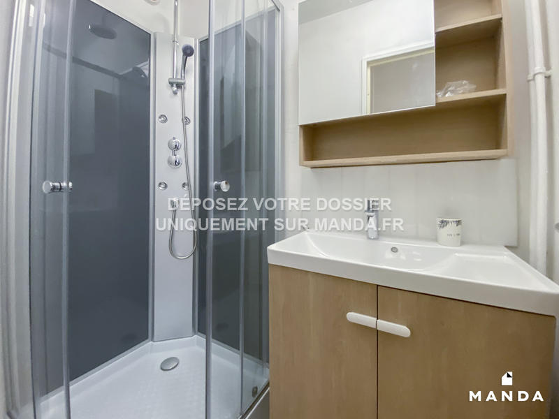 Chambre - 10 m² - 4 pièces