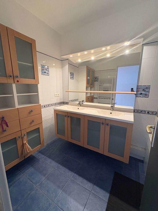 Duplex - 160 m² - 8 pièces