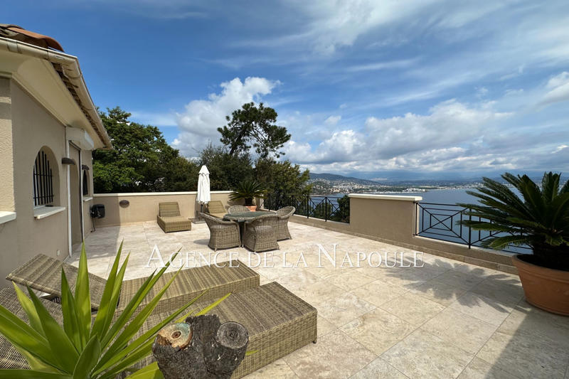 Villa - 160 m² - 6 pièces