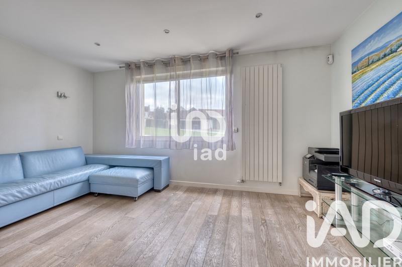 Maison - 275 m² - 8 pièces