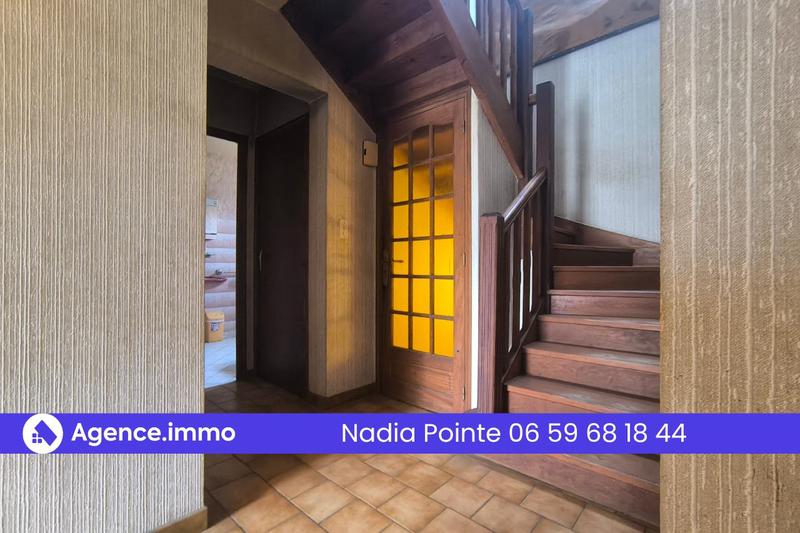 Maison traditionnelle - 147 m² - 8 pièces