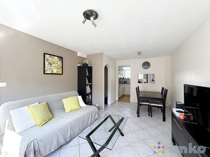 Appartement - 56 m² - 2 pièces