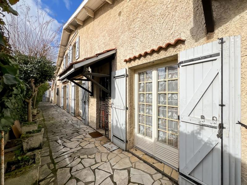 Maison - 109 m² - 5 pièces