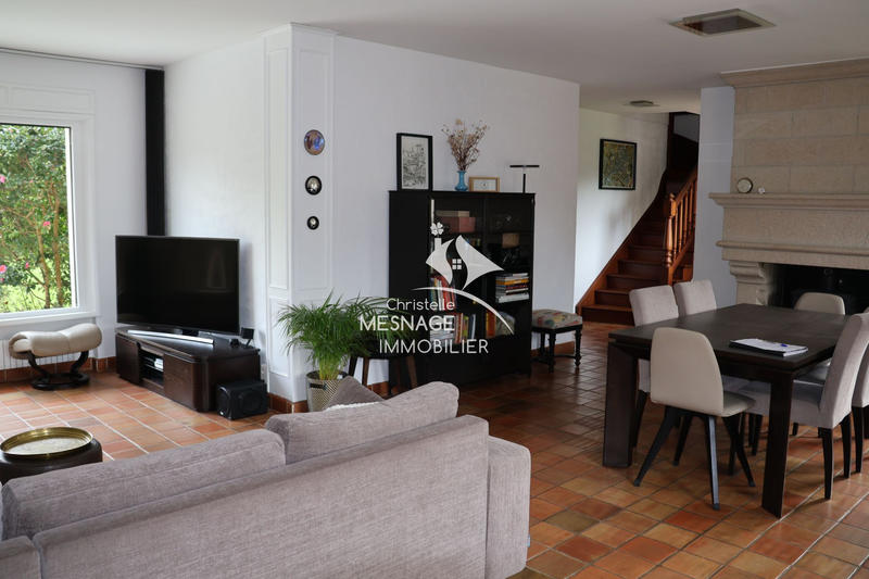 Maison - 156 m² - 5 pièces