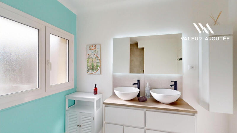 Maison - 107 m² - 6 pièces