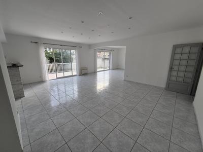 Maison - 151 m² - 5 pièces