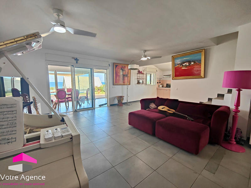 Villa - 220 m² - 8 pièces