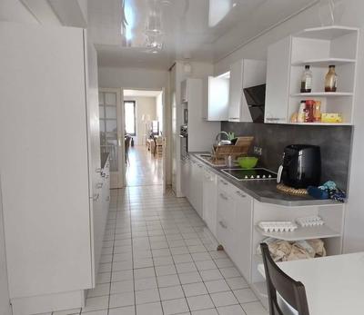 Appartement - 165 m² - 5 pièces