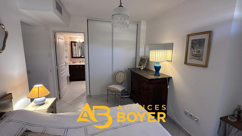 Appartement - 84 m² - 4 pièces