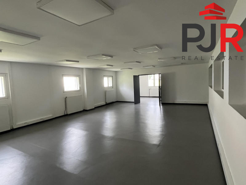 Local d'activités - 4 000 m²