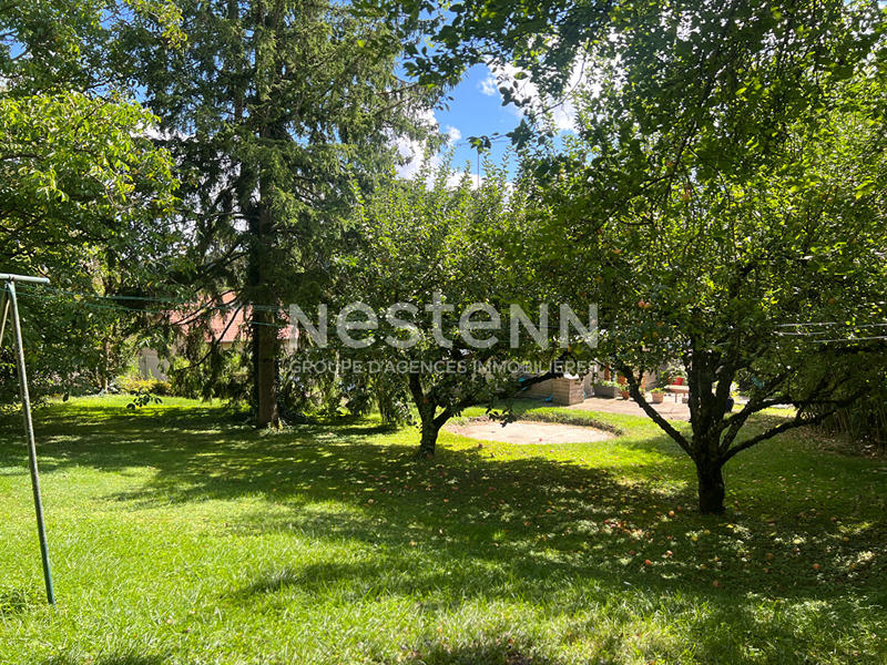 Maison - 221 m² - 7 pièces