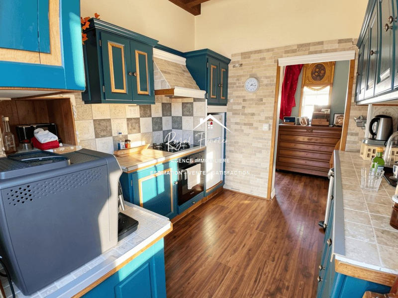 Maison ancienne - 280 m² - 6 pièces