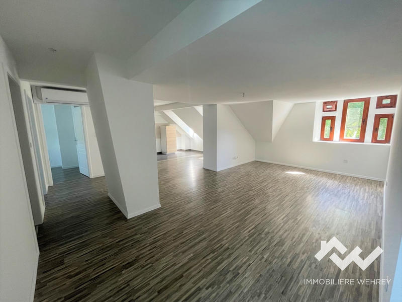 Appartement - 85 m² - 4 pièces