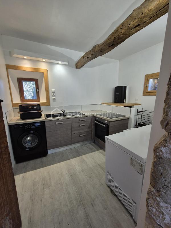 Propriété - 210 m² - 7 pièces