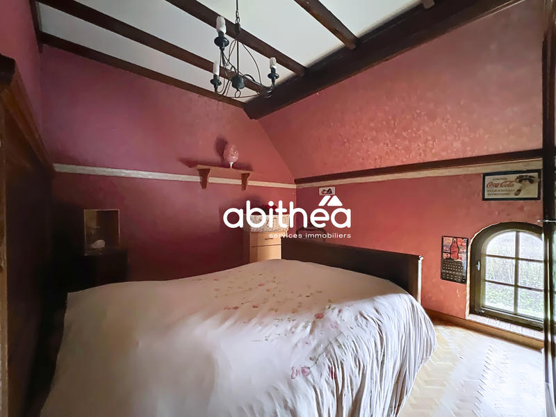 Maison - 180 m² - 8 pièces