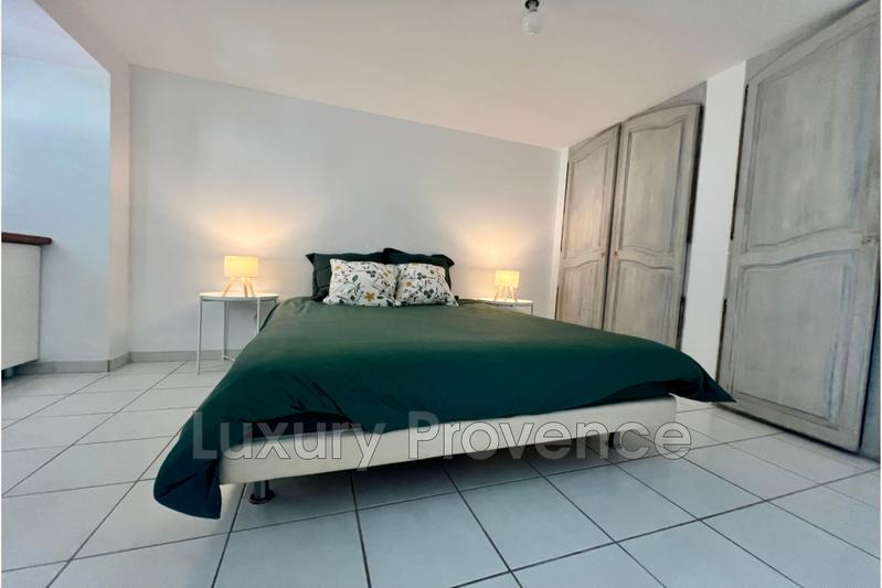 Appartement - 94 m² - 3 pièces