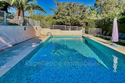 Villa - 140 m² - 6 pièces