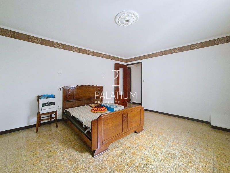 Maison - 84 m² - 3 pièces