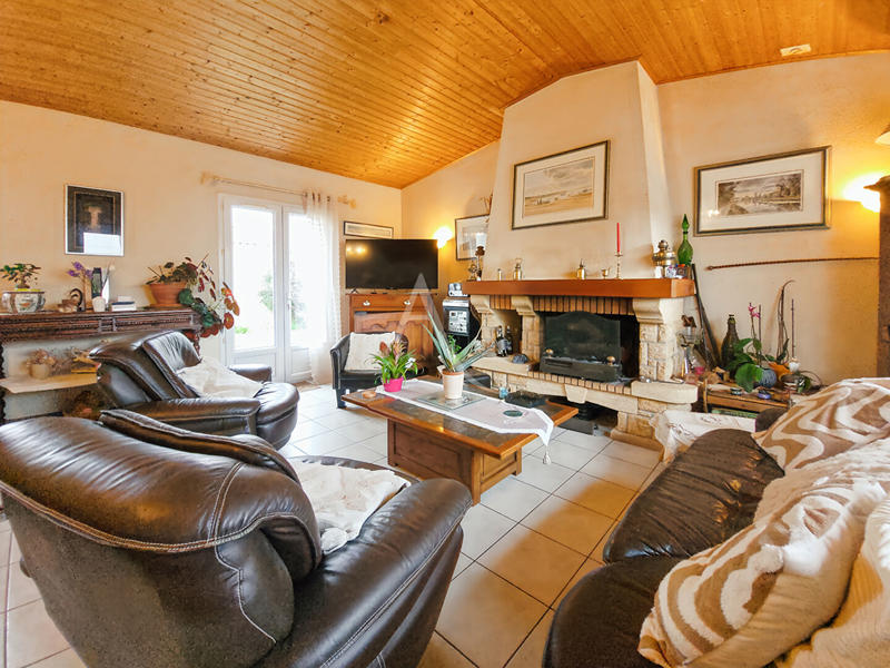 Maison - 98 m² - 4 pièces