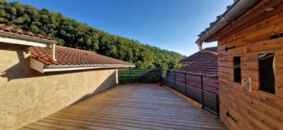 Maison - 104 m² - 5 pièces