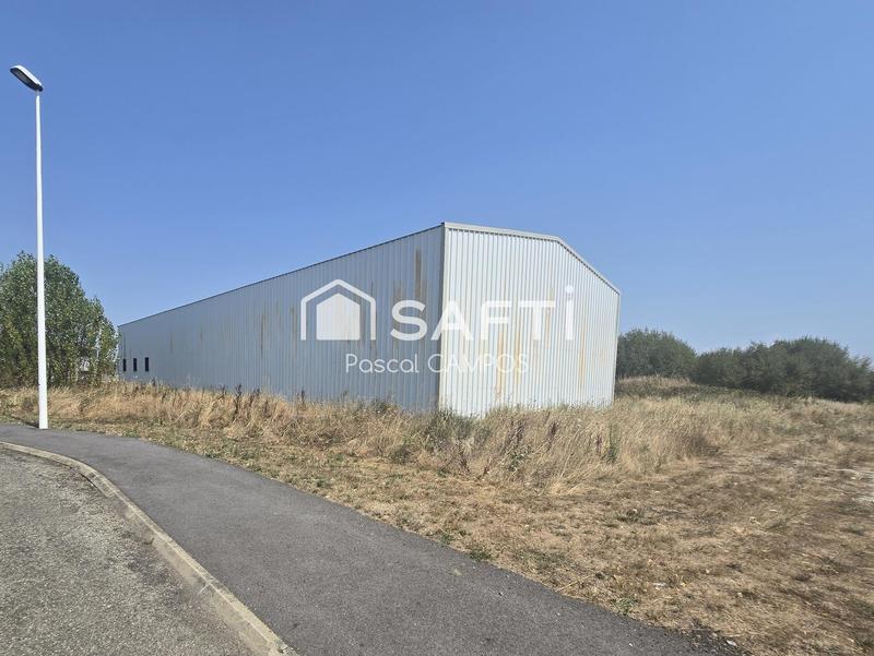 Local commercial - 450 m² - 1 pièce