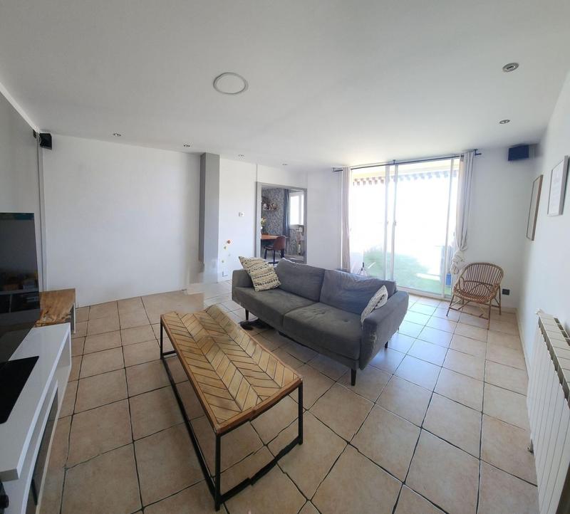 Appartement - 70 m² - 4 pièces