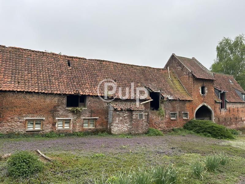 Corps de ferme - 196 m²