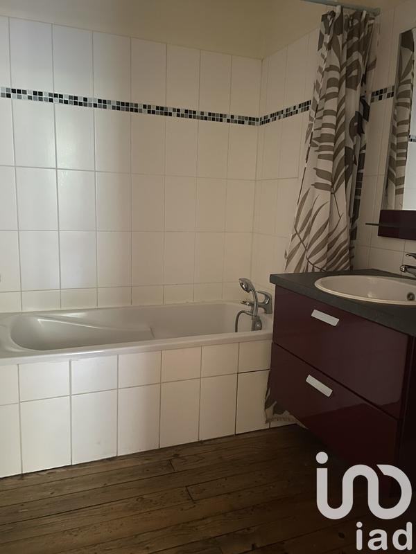 Appartement - 92 m² - 7 pièces