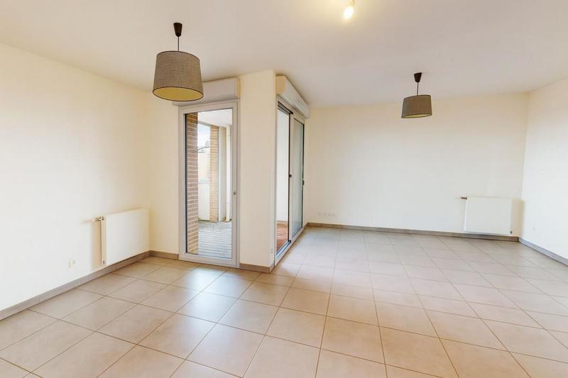 Appartement - 75 m² - 3 pièces