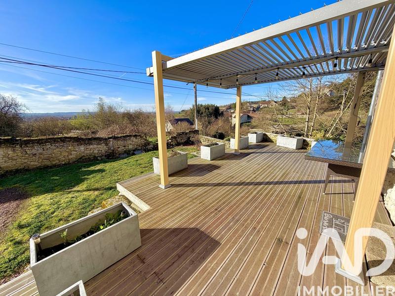 Maison de village - 80 m² - 4 pièces