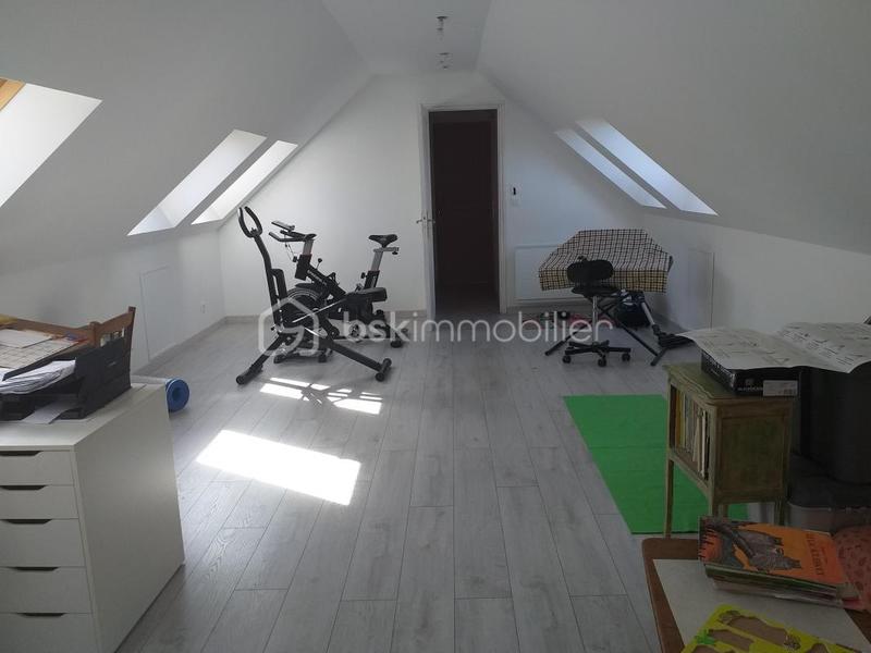 Maison - 140 m² - 7 pièces