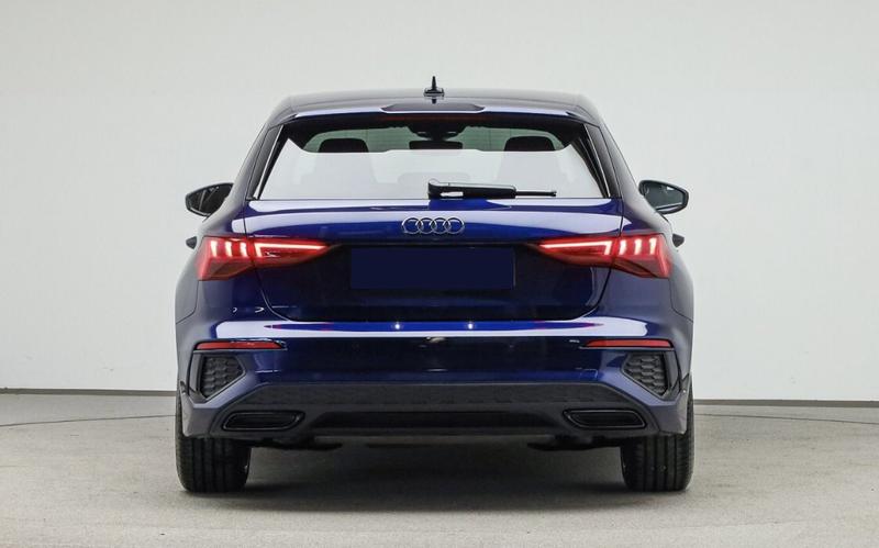 Audi A3 sportback 40 TFSIe 204 s-Line Hybride Rechargeable / Audi Sound System Regulateur de Distnce Apple Carplay Android Auto Jantes 18"