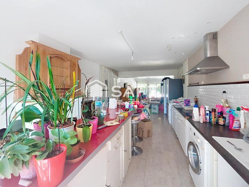 Maison - 412 m² - 14 pièces