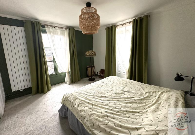 Maison - 120 m² - 6 pièces