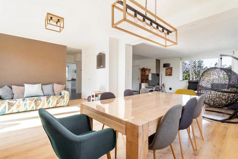 Maison - 163 m² - 5 pièces