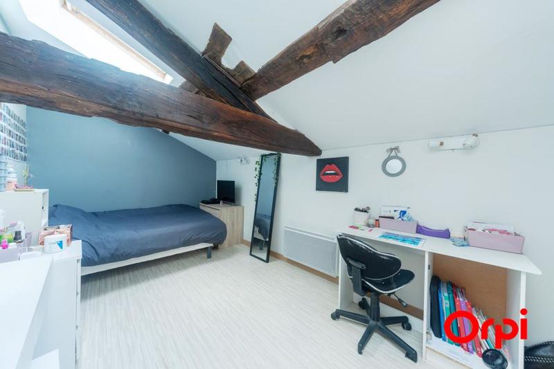 Maison - 215 m² - 6 pièces