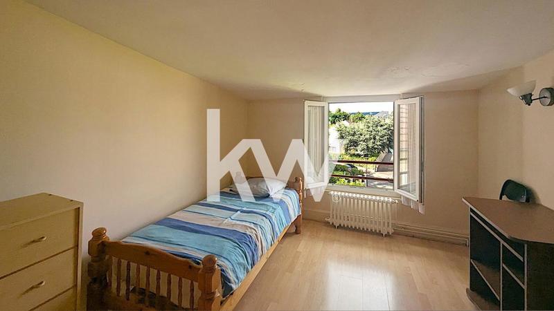 Maison - 122 m² - 6 pièces