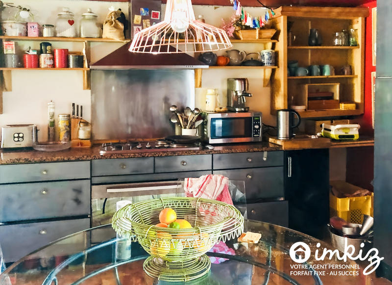 Maison - 355 m² - 11 pièces