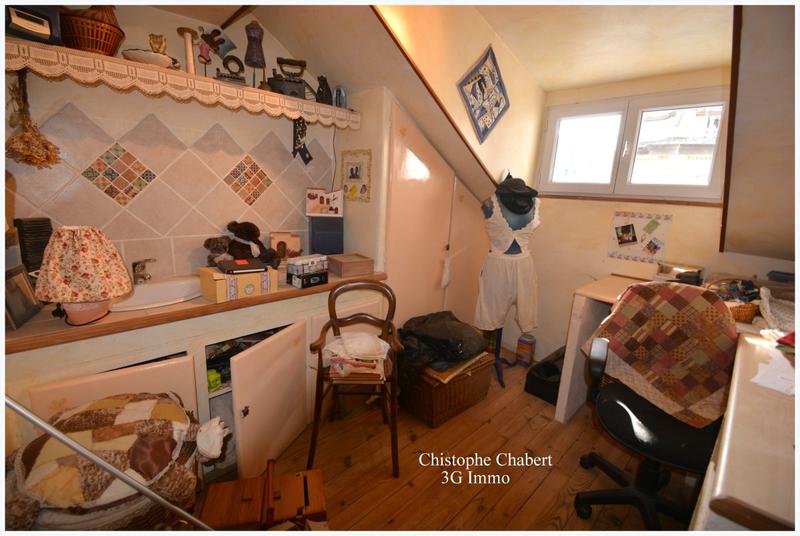 Maison - 252 m² - 18 pièces