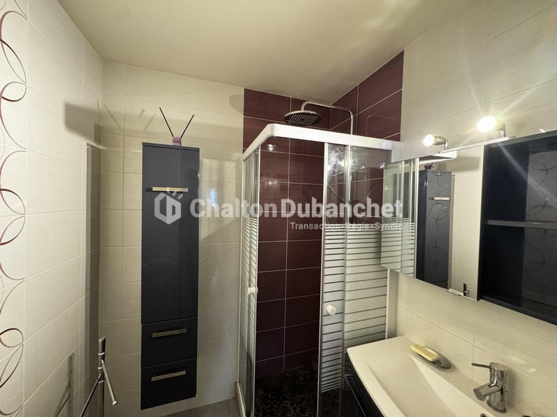 Appartement - 57 m² - 3 pièces