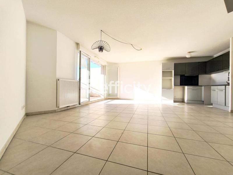 Appartement - 70 m² - 3 pièces