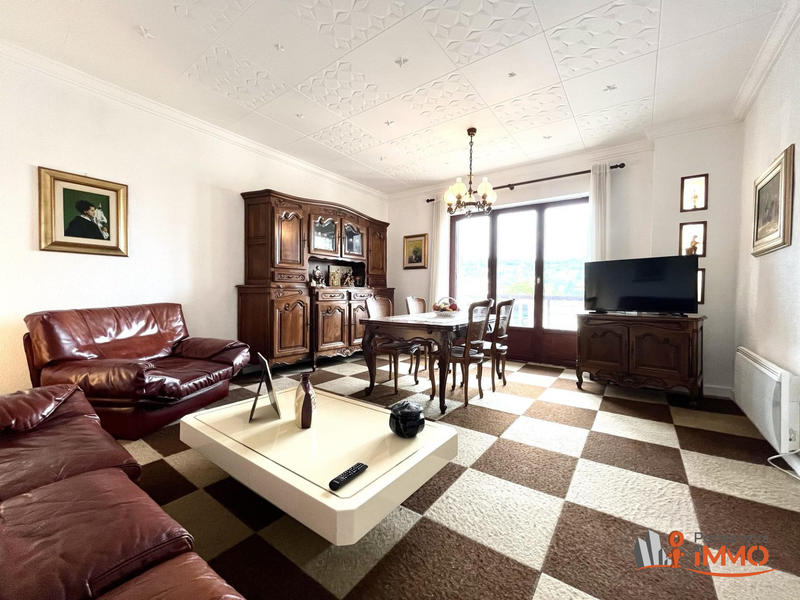 Appartement - 95 m² - 3 pièces