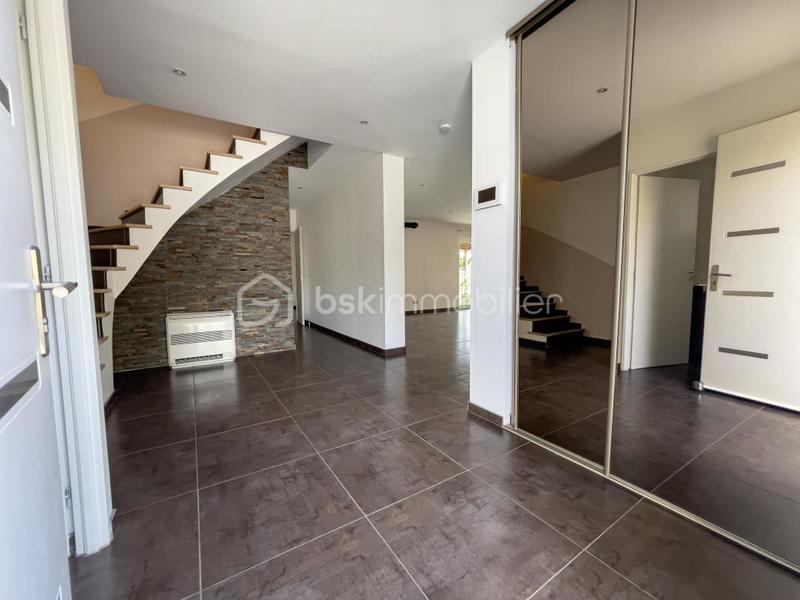 Villa - 150 m² - 5 pièces