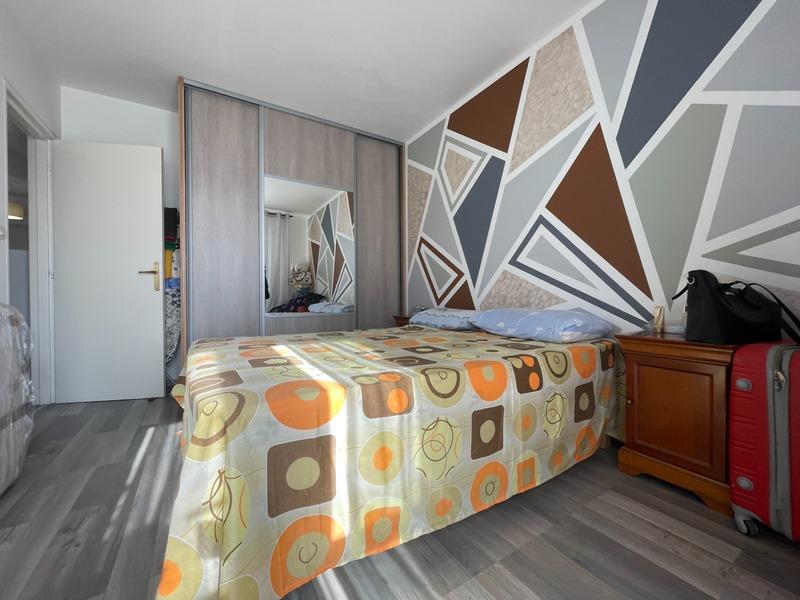 Appartement - 79 m² - 4 pièces