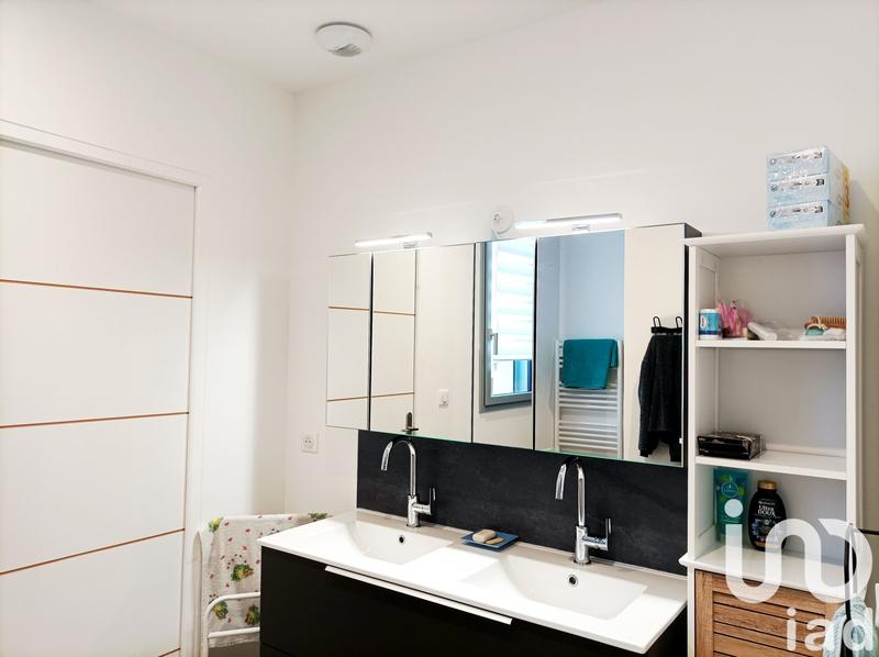 Maison - 213 m² - 10 pièces