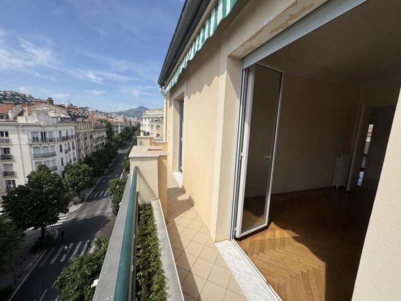 Appartement - 83 m² - 3 pièces