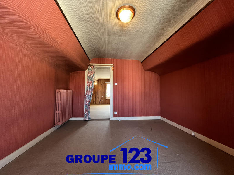 Maison - 81 m² - 5 pièces