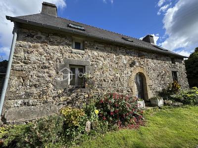 Corps de ferme - 106 m² - 6 pièces