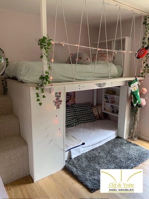 Maison - 145 m² - 7 pièces