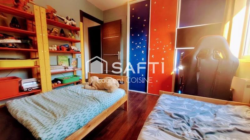 Appartement - 94 m² - 3 pièces